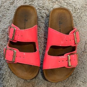 Girls sandals